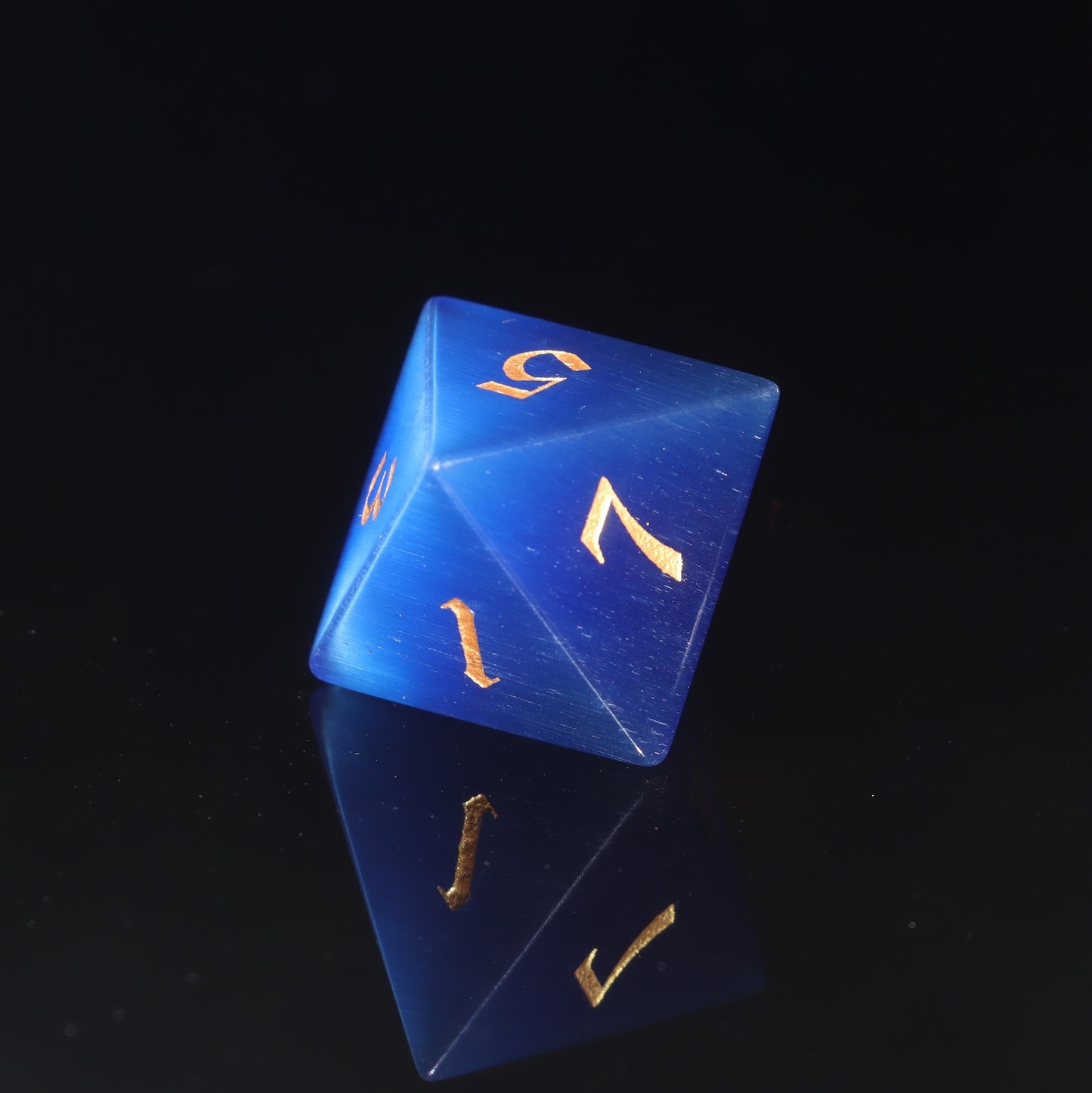 MAGISEVEN Royal Blue Cats' Eye DND Dice Set for DND, TTRPG, MTG