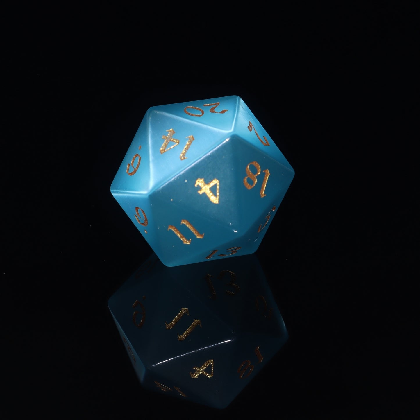 MAGISEVEN Light Blue Cats' Eye Stone DND Dice Set 7 PCS